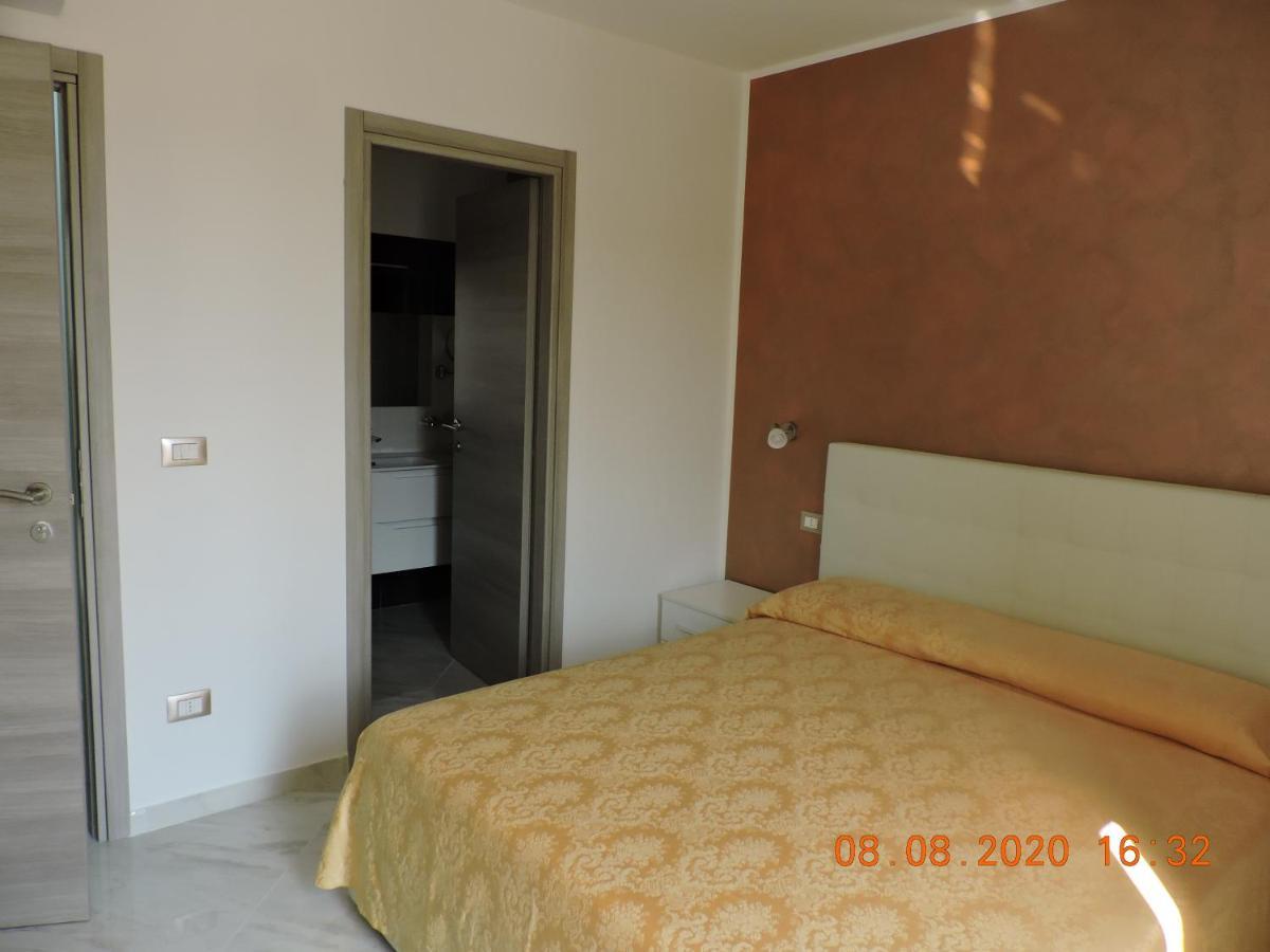 B&B Aquila Reale Portopalo Di Capo Passero Екстериор снимка